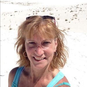 Meet your Posher, Carol